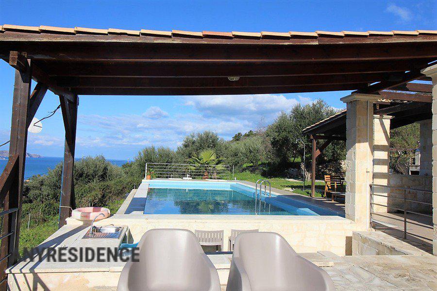 Villa in Chania, photo #4, listing #2125355