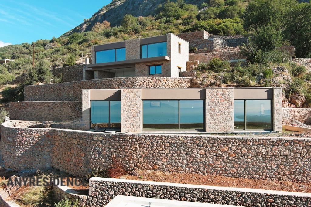 Villa in Peloponnese, photo #2, listing #2446152