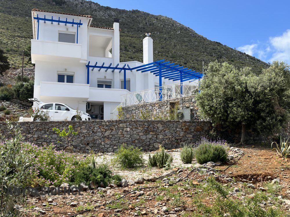 Villa in Kokkino Chorio, photo #1, listing #2362792