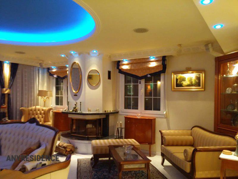 Townhome in Panorama, photo #10, listing #2223354