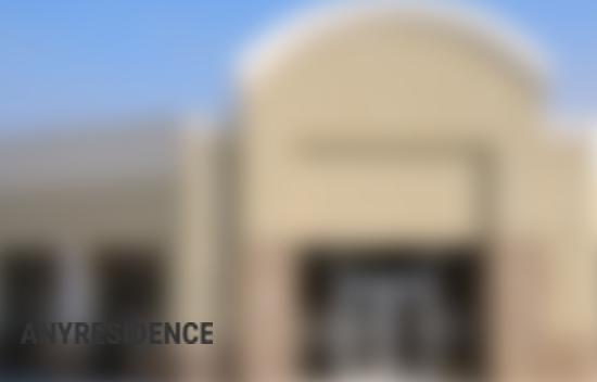 Mixed-use building in Athens