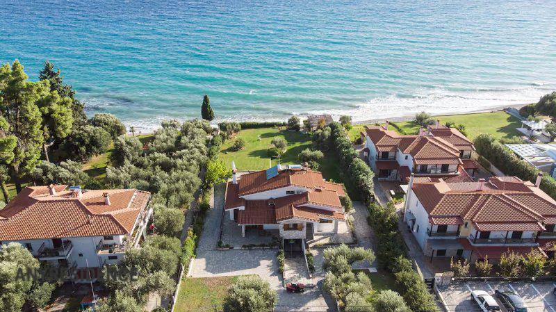 Villa in Chalkidiki (Halkidiki), photo #9, listing #2097156