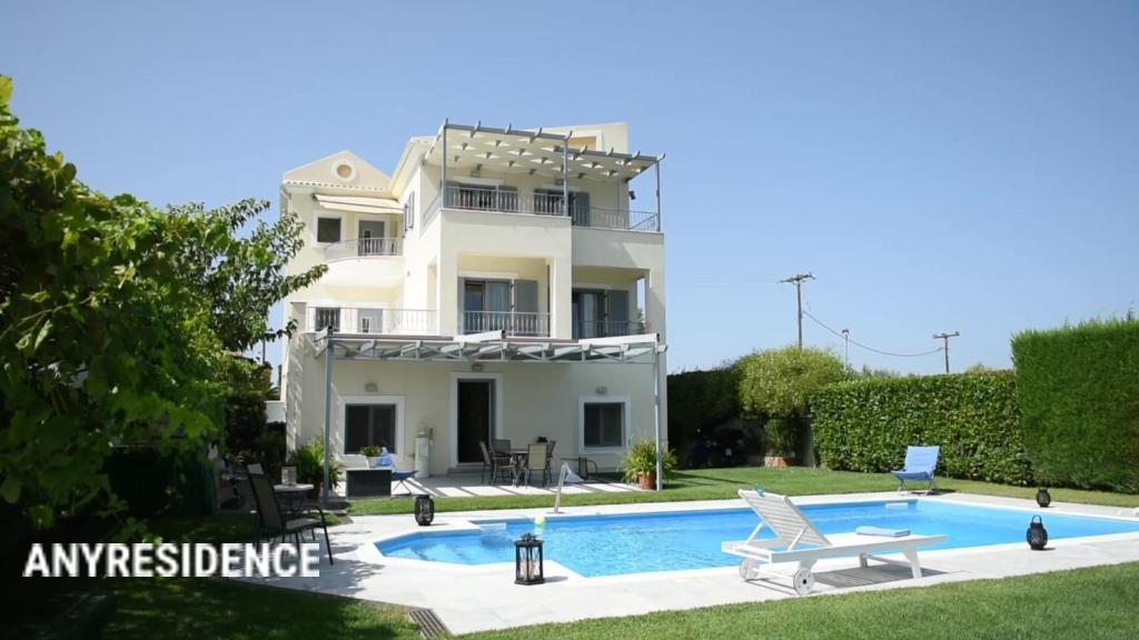 Villa in Kyparissia, photo #1, listing #2154669