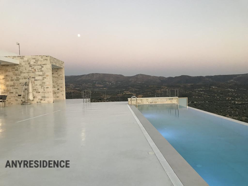 Townhome in Heraklion, photo #10, listing #2458107