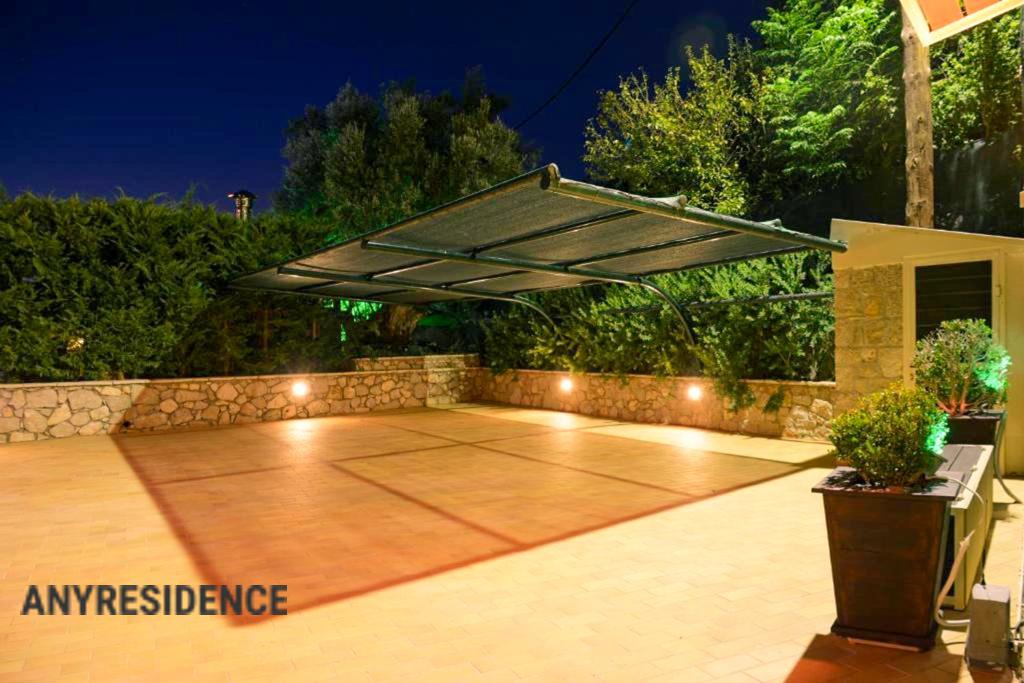 Townhome in Lefkas, photo #4, listing #2527907
