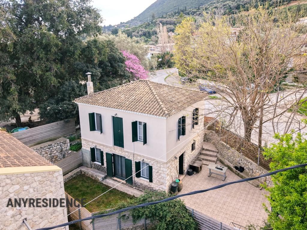 Townhome in Lefkas, photo #1, listing #2527901
