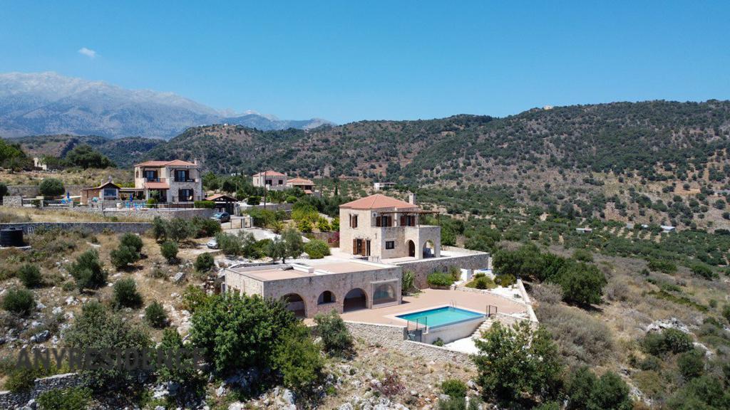 Development land Chania, photo #1, listing #2555377