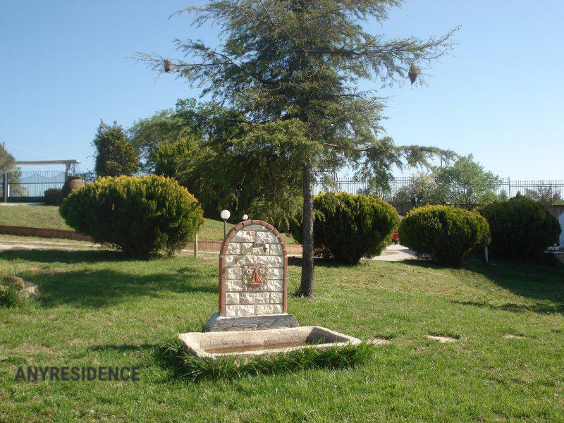 Townhome in Thessaloniki, photo #1, listing #2210104