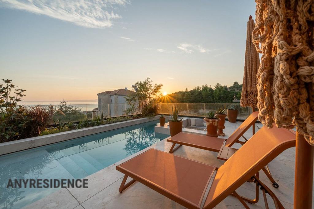 Villa in Polychrono, photo #7, listing #2387681