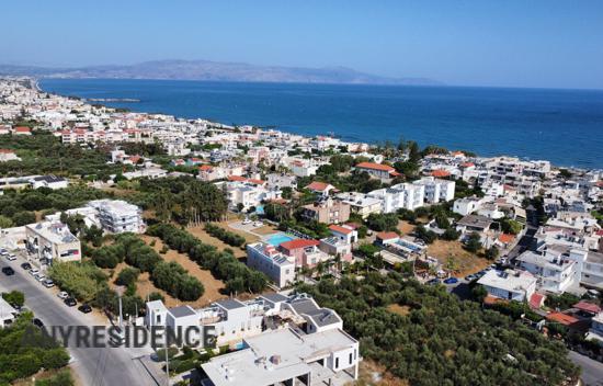 Development land Platanias