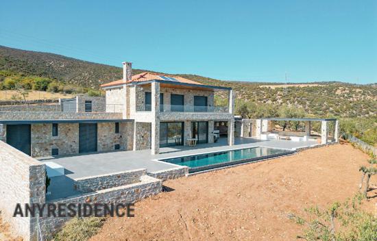 Villa in Peloponnese