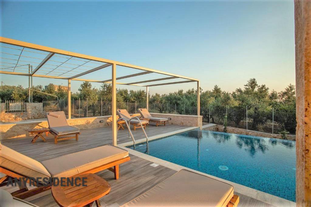 Townhome in Messenia, photo #4, listing #2463672
