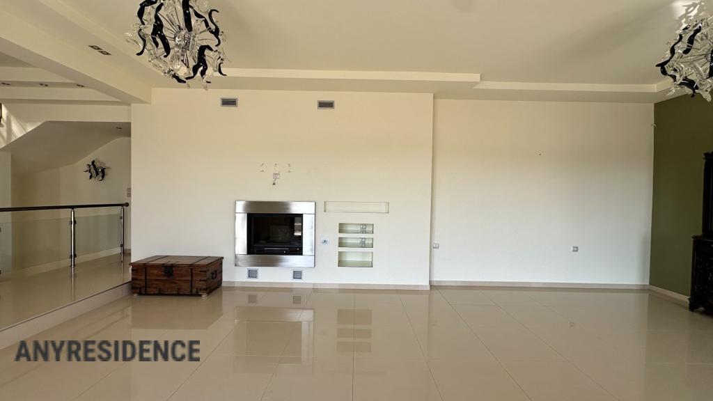 Townhome in Portaria, photo #7, listing #2550442