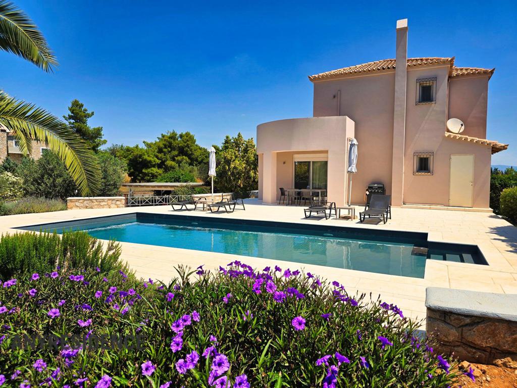 Villa in Porto Cheli, photo #1, listing #2464788