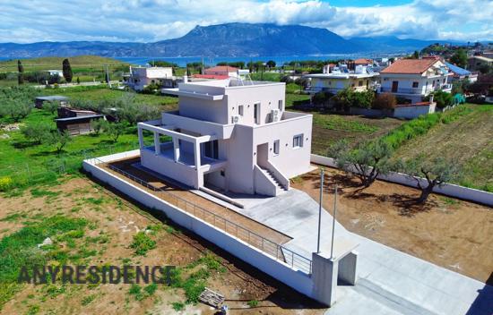Townhome in Korinthos