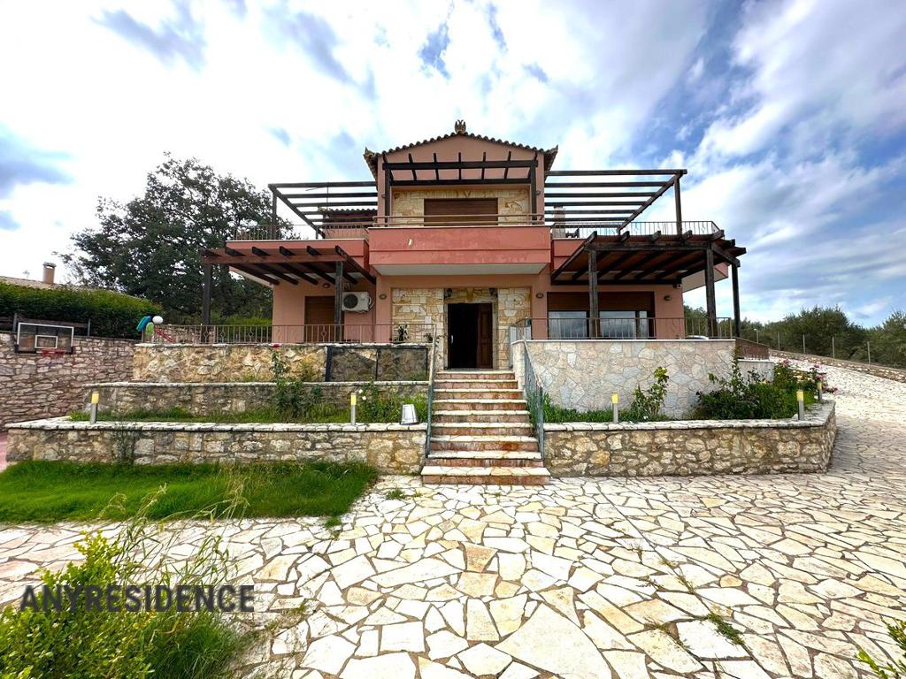 Villa in Peloponnese, photo #2, listing #2409180