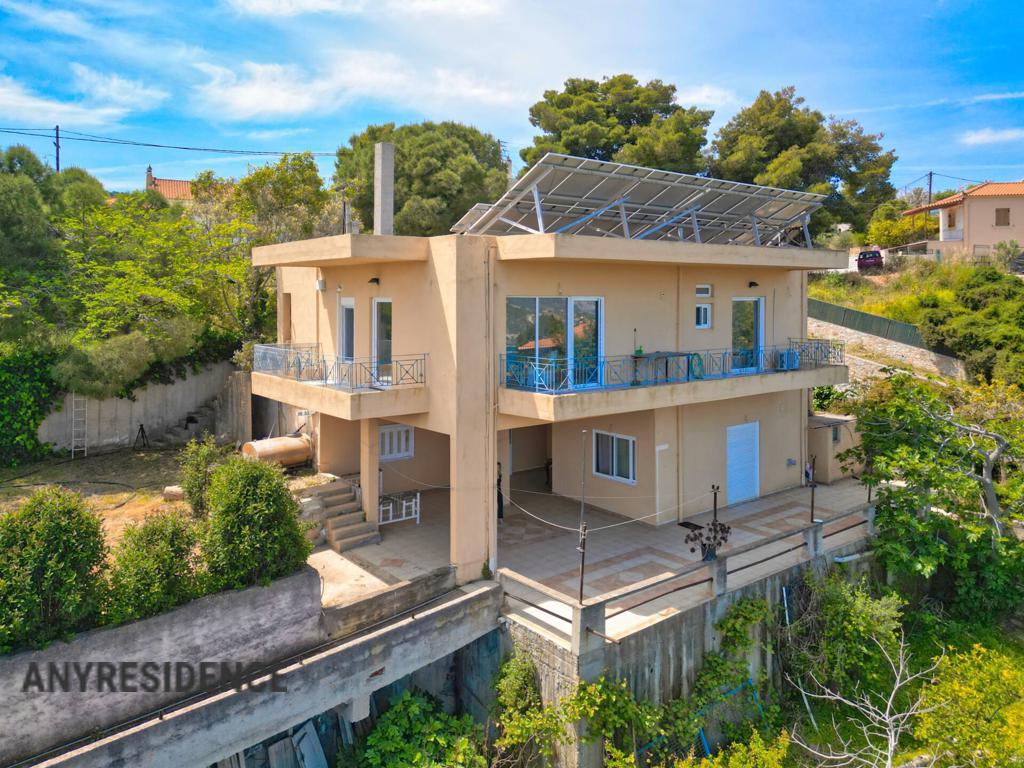 Townhome in Galatas, photo #1, listing #2533804