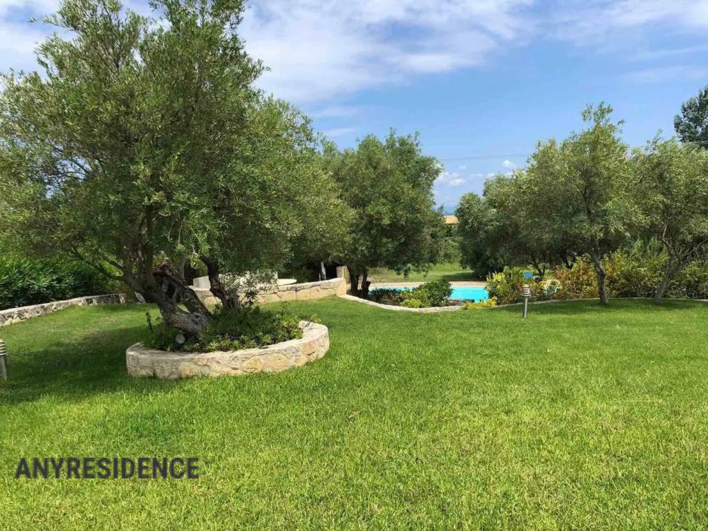 Villa in Pefkochori, photo #10, listing #2478769