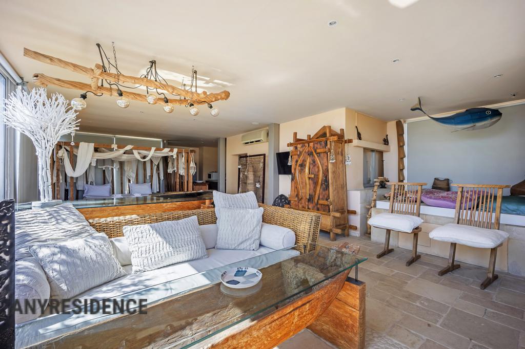 6 room apartment in Gazi, photo #9, listing #2480616