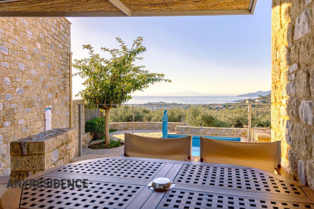 Townhome in Messenia, photo #5, listing #2472986