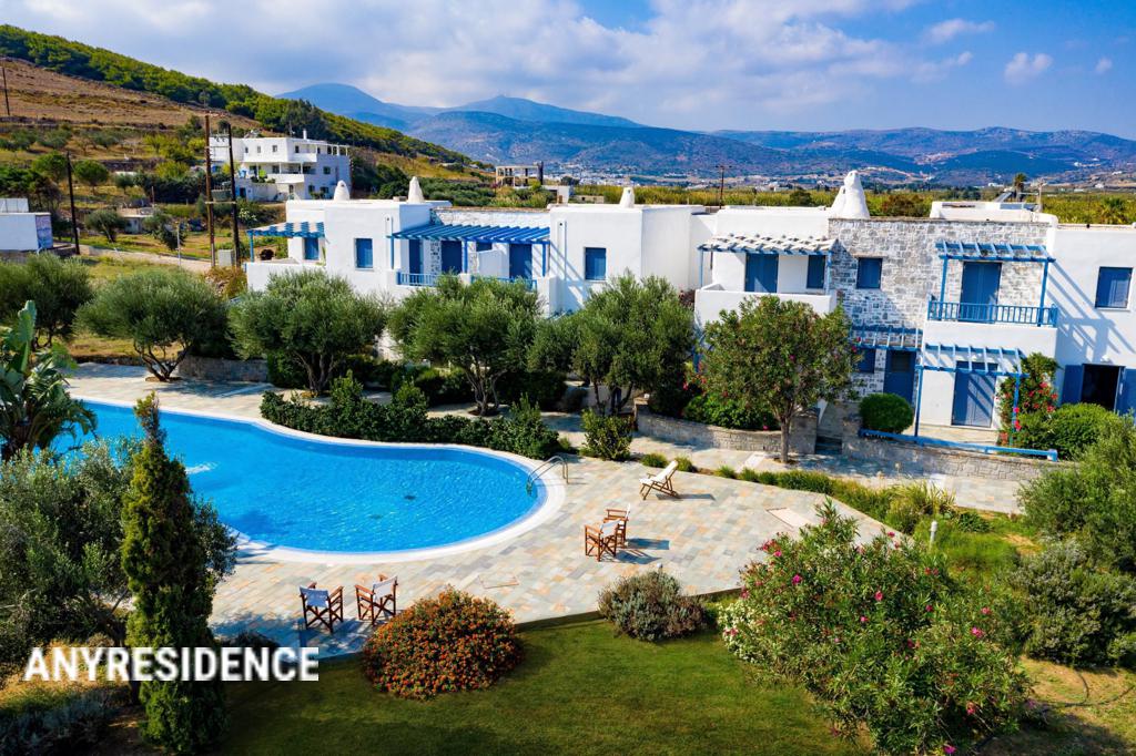 Penthouse in Paros, photo #7, listing #2378552