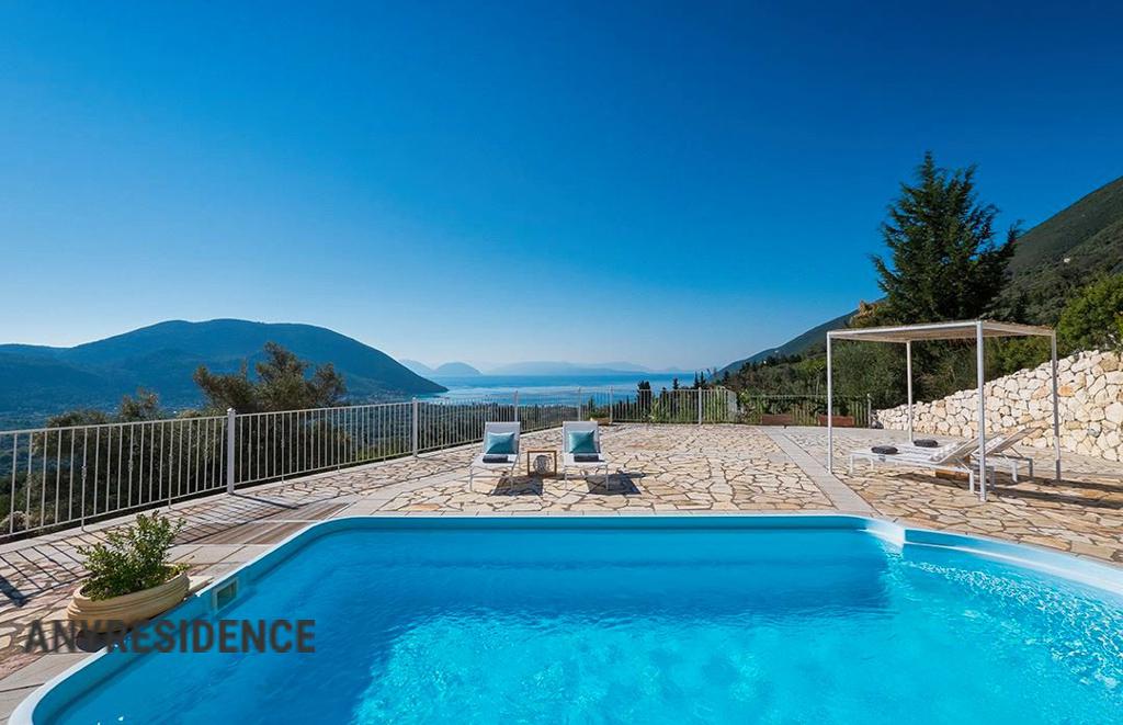 Detached house in Lefkas, photo #1, listing #2523266