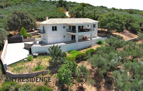 Villa in Peloponnese