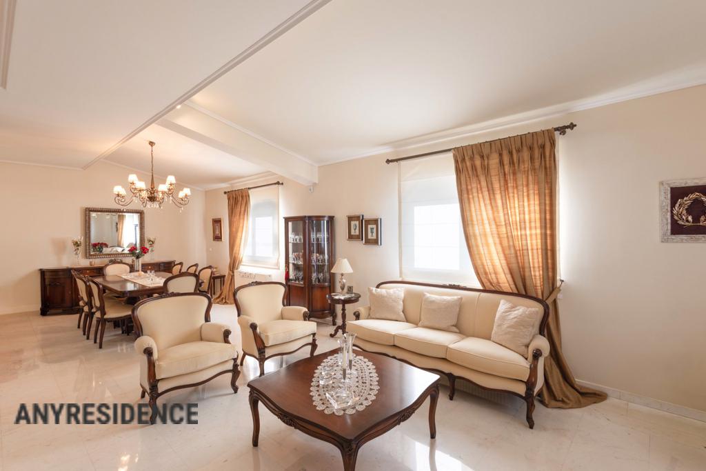 4 room villa in Attica, photo #2, listing #2524224