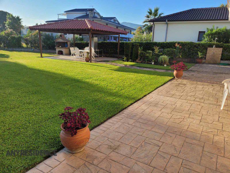 Townhome in Sithonia, photo #10, listing #2418315