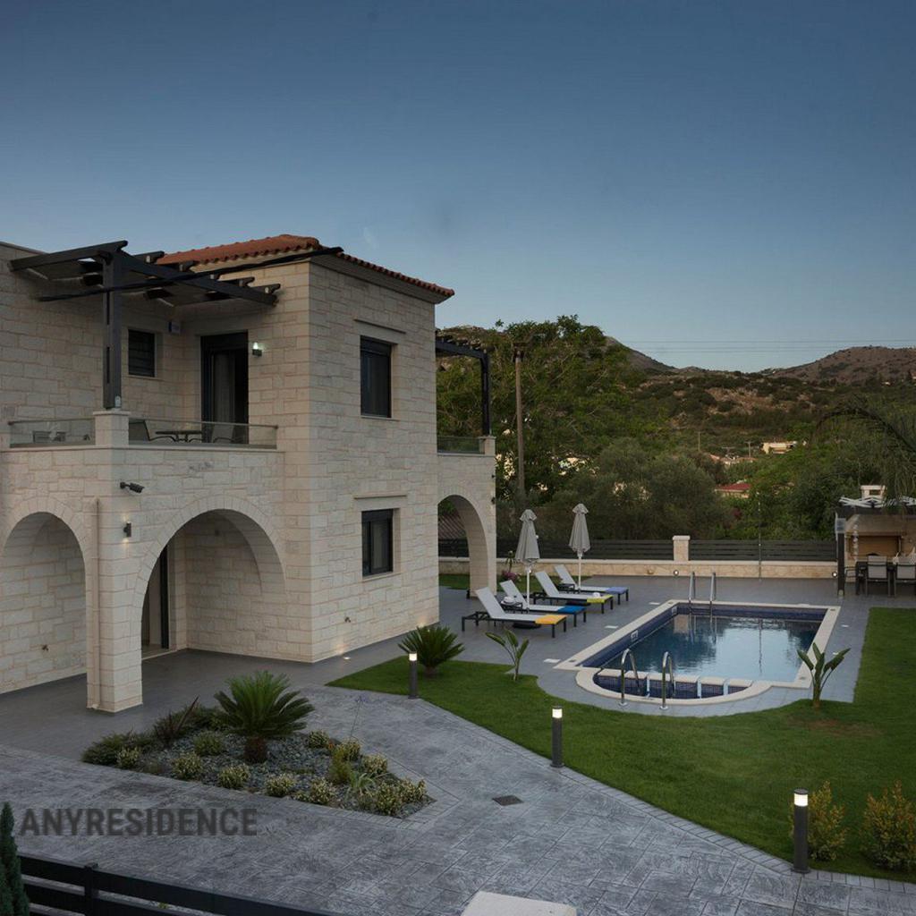 Villa in Almyrida, photo #1, listing #2531769