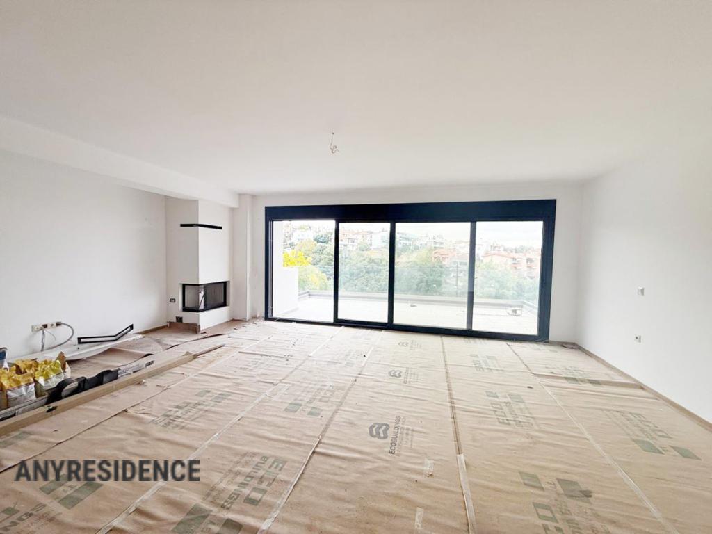 Townhome in Panorama, photo #8, listing #2250664