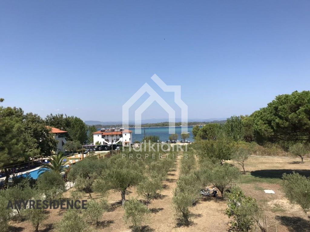 7 room townhome in Sithonia, photo #4, listing #2238371