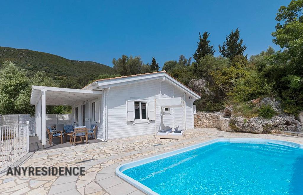 Detached house in Lefkas, photo #3, listing #2523266