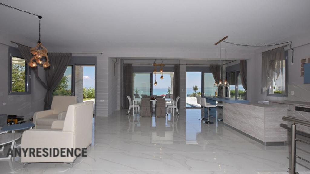 5 room villa in Chalkidiki (Halkidiki), photo #3, listing #1892382