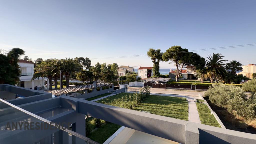 Villa in Polychrono, photo #4, listing #2304480