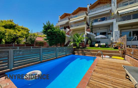 Terraced house in Peloponnese
