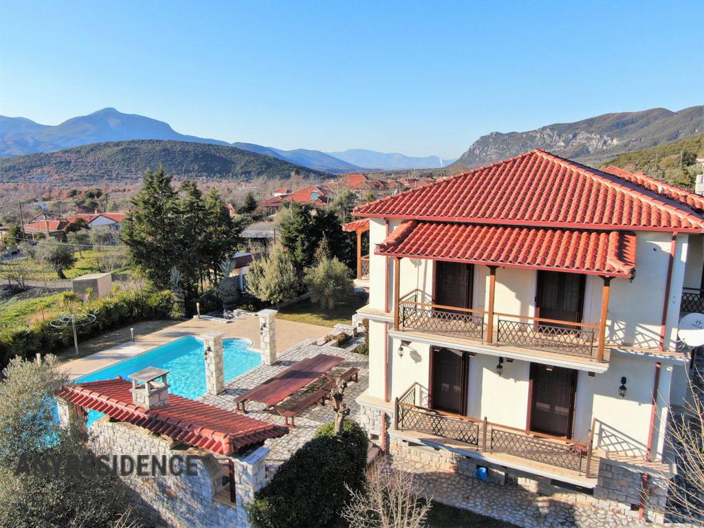 12 room villa in Peloponnese, photo #2, listing #2074629