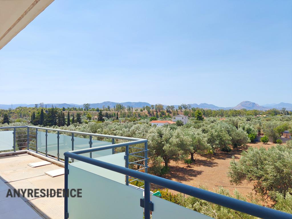 Townhome in Loutraki, photo #6, listing #2475027