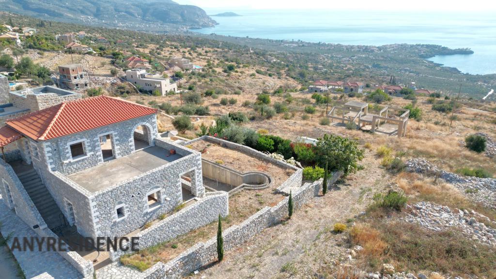 Villa in Peloponnese, photo #1, listing #2410994