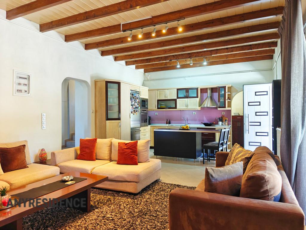 Townhome in Loutraki, photo #7, listing #2464096