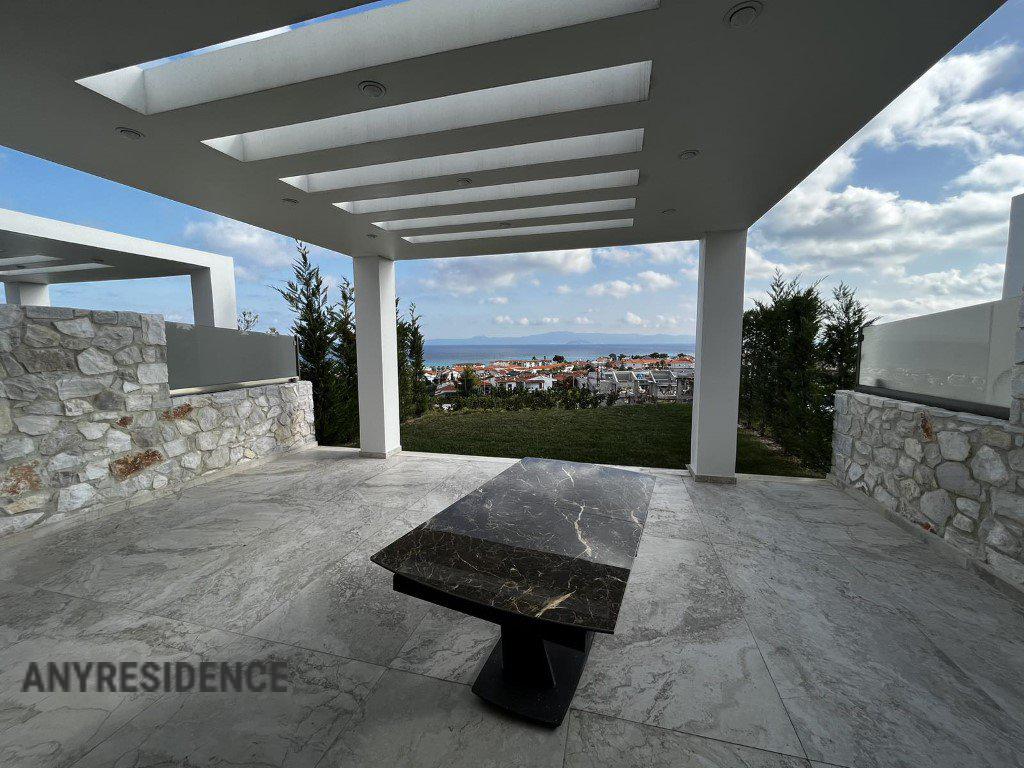 5 room detached house in Kassandreia, photo #1, listing #2353711