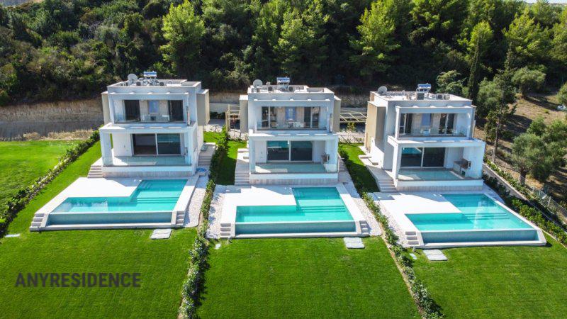 Villa in Pefkochori, photo #6, listing #2341672