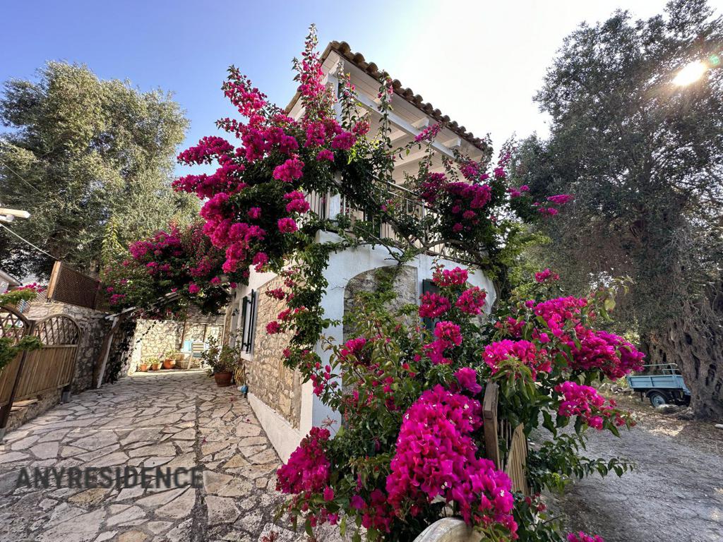 Detached house in Administration of the Peloponnese, Western Greece and the Ionian Islands, photo #3, listing #2242420