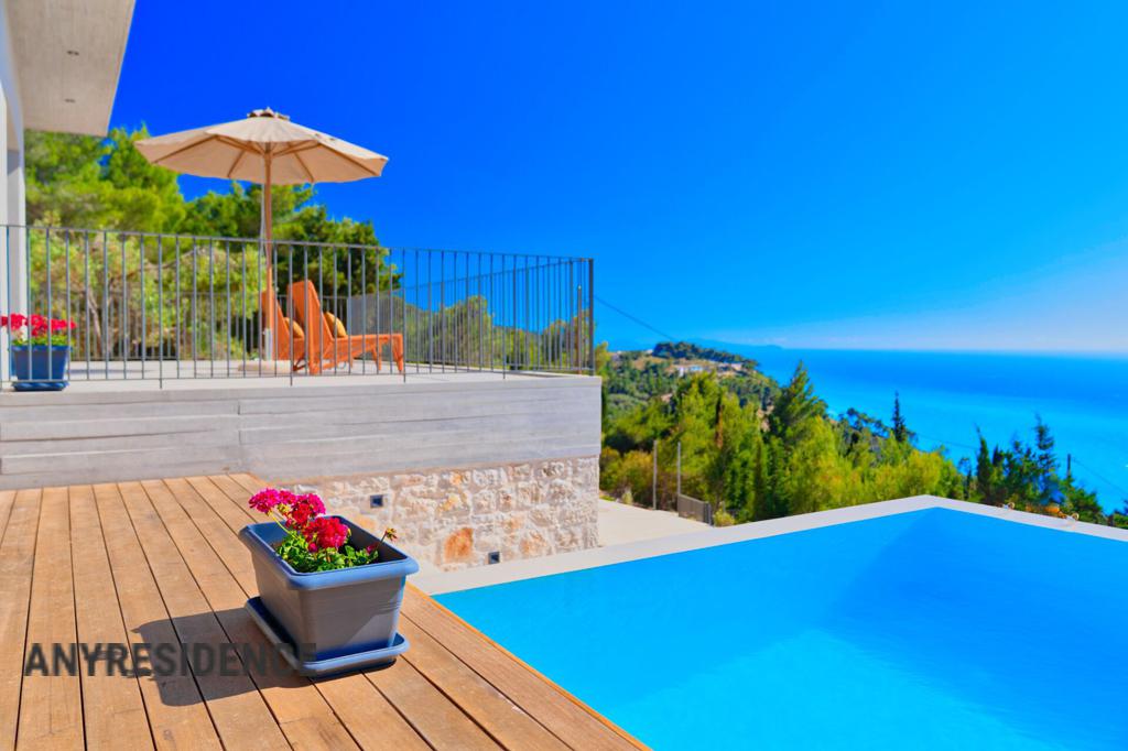 Villa in Lefkas, photo #1, listing #2485841