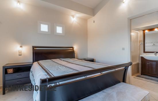 6 room villa in Athens