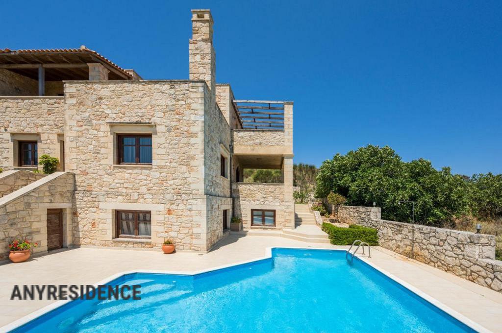 Villa in Kissamos, photo #1, listing #2530885