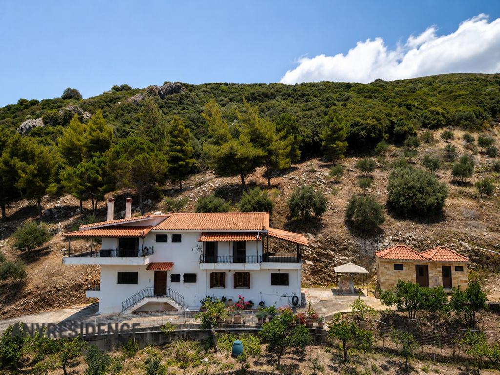 Townhome in Messenia, photo #2, listing #2532203
