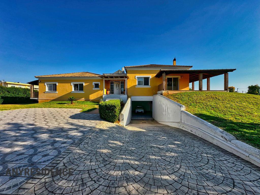 Villa in Kalamata, photo #5, listing #2471516