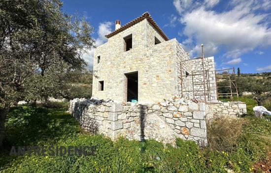 Detached house in Messenia