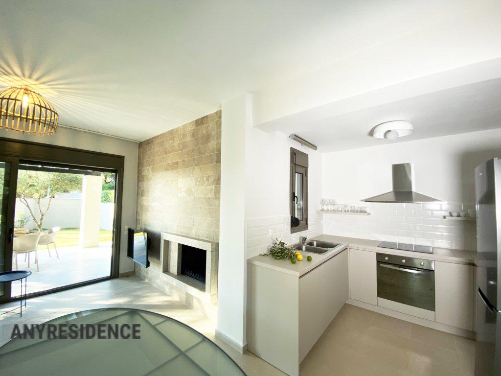 Townhome in Sithonia, photo #7, listing #2201939